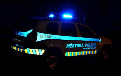 Reflexní ozančení služebního vozidla ÷ 12 | Město Moravská Třebová
